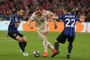 华体会官网-国米战平阿森纳，卡瓦尼扑点救主意甲