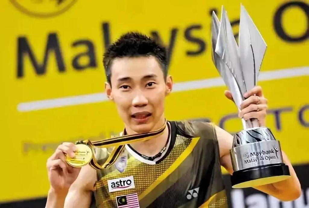 华体会官网-泰国羽毛球队险胜法国羽毛球队，李宗伟绝境逆转的简单介绍  第2张